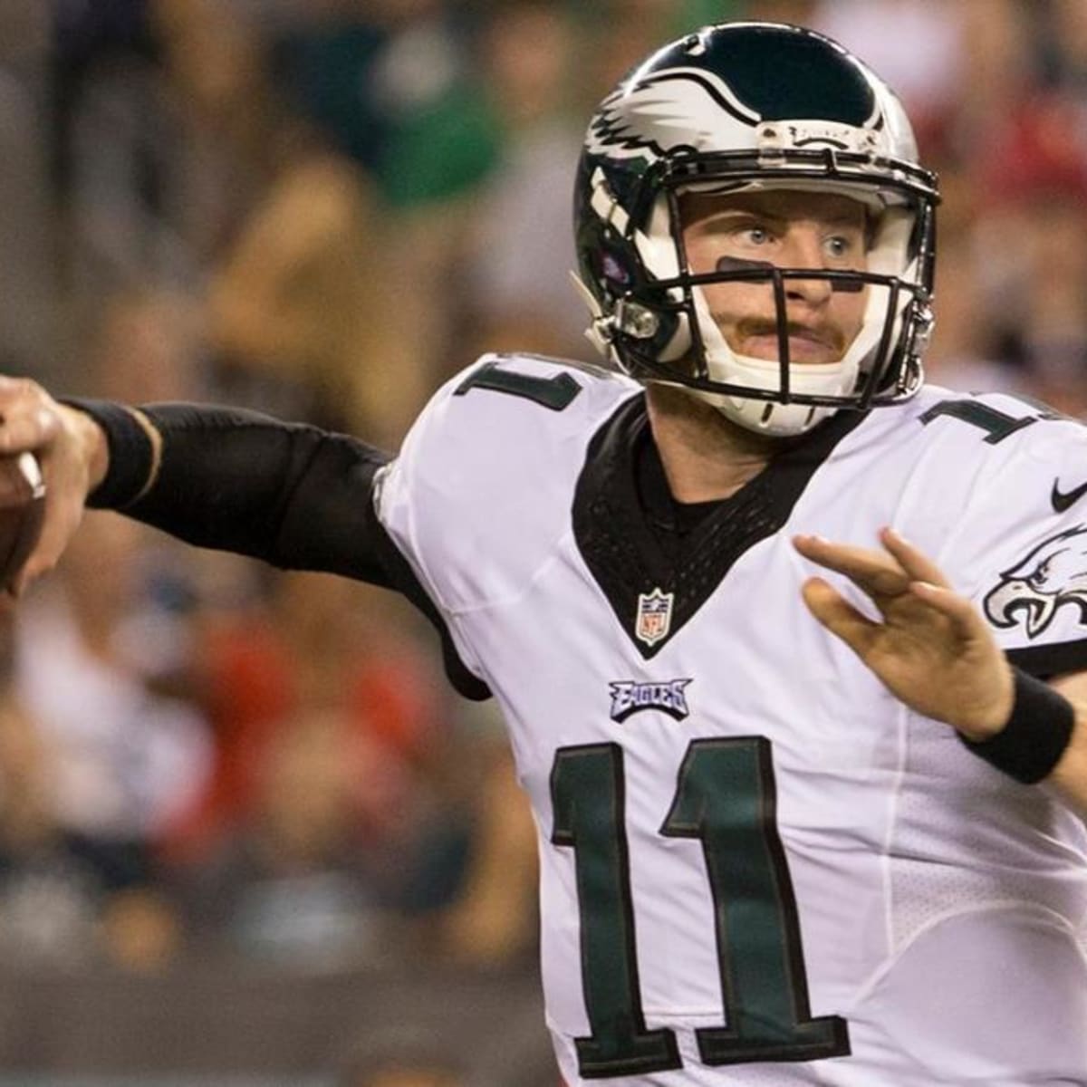 Carson Wentz named Eagles starting QB