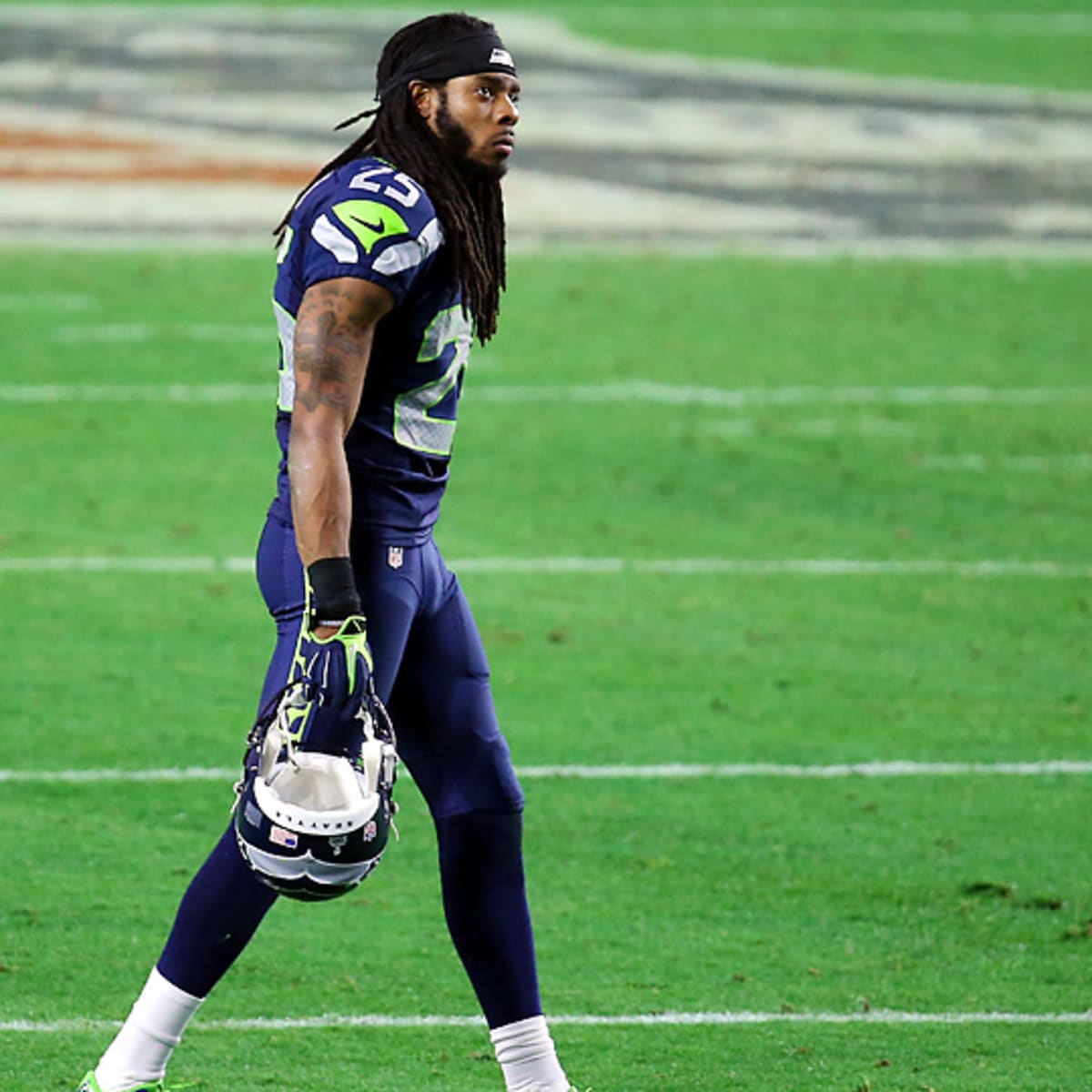 Seahawks come up a yard short in loss to Patriots in Super Bowl XLIX