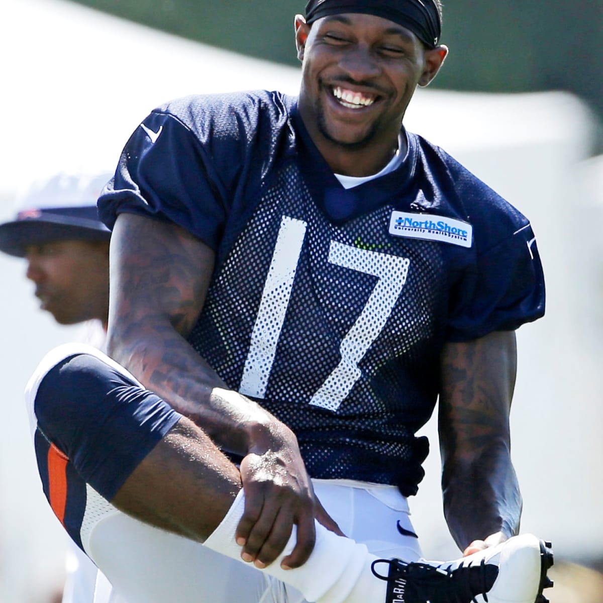 03 JUNE 2015: Chicago Bears wide receiver Alshon Jeffery (17) in action  during the Chicago Bears OTA at Halas Hall in Lake Forest, IL. (Icon  Sportswire via AP Images Stock Photo - Alamy