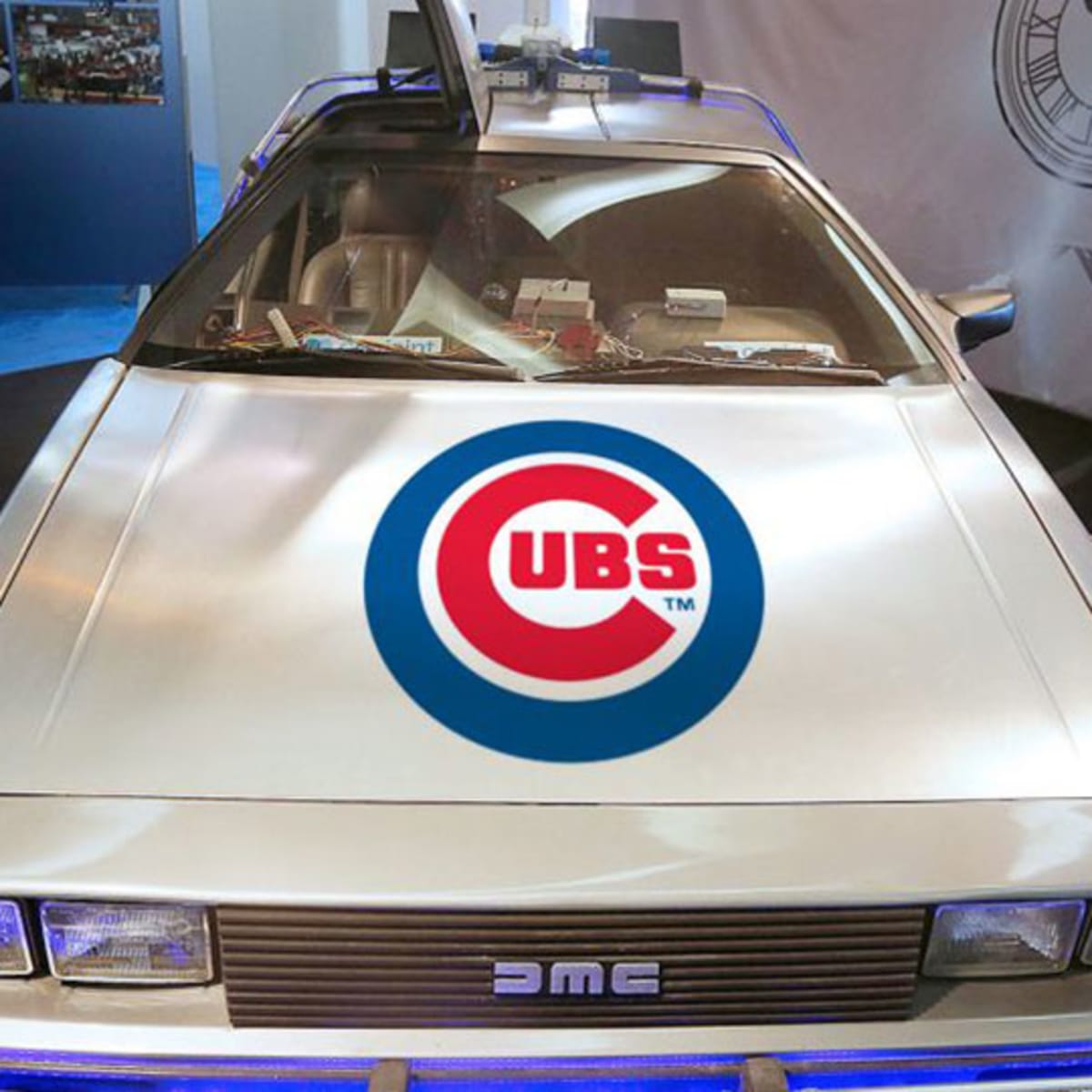 Auto Museum to Give Away Its DeLorean Time Machine if Chicago Cubs Win  World Series