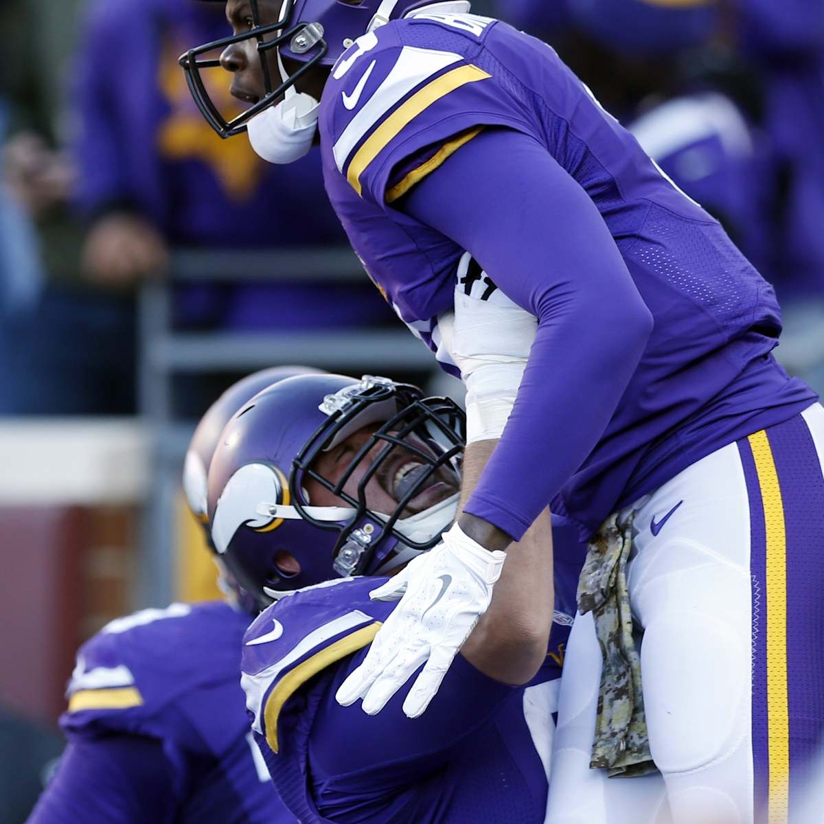 Vikings Angered By Rams' Hit on Teddy Bridgewater 