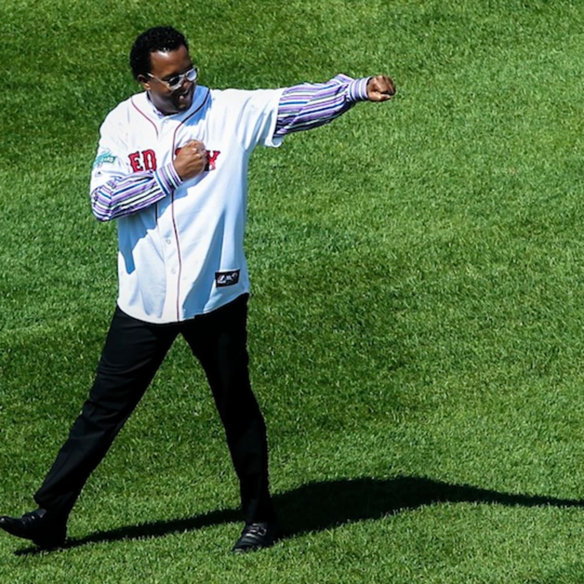Pedro Martinez's Hall of Fame plaque features his Hheri curl