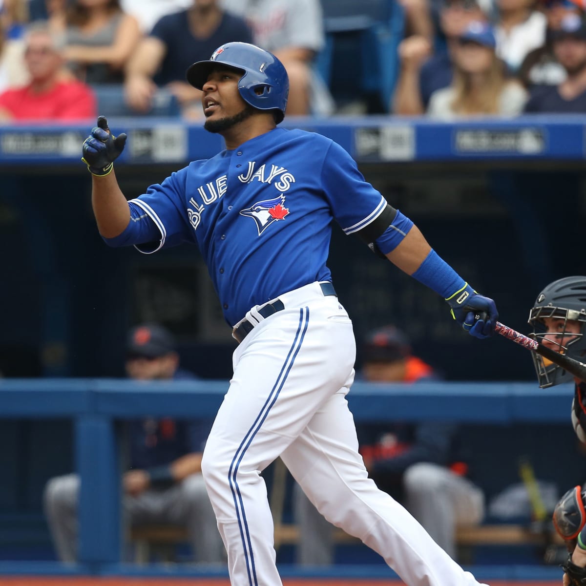 WATCH: Edwin Encarnacion hits inside-the-park home run for