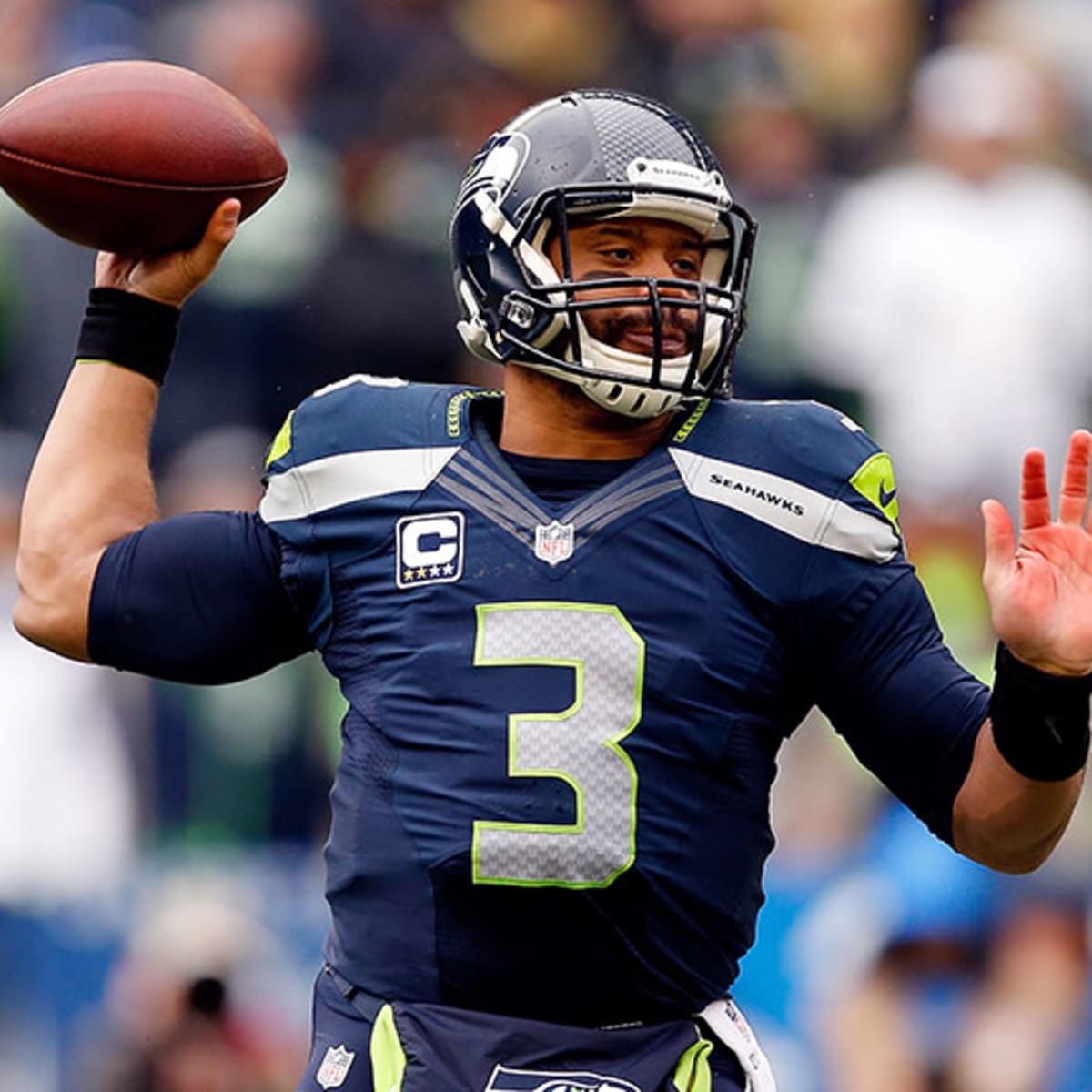 Seattle Seahawks' Russell Wilson takes huge hit to helmet during game