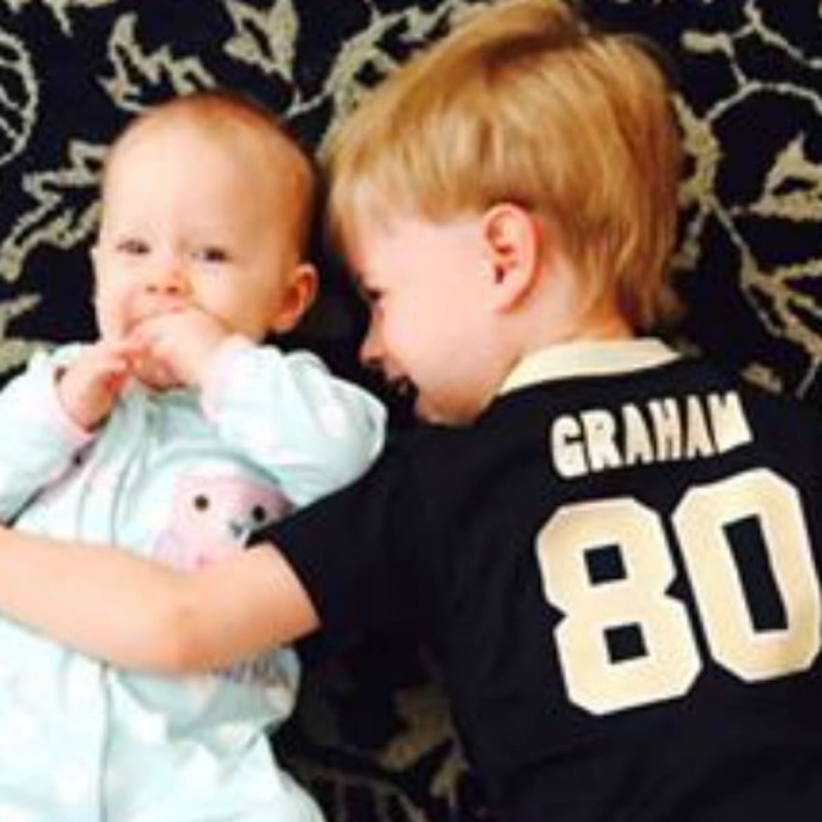 Drew Brees tweets photo of his son wearing Jimmy Graham jersey