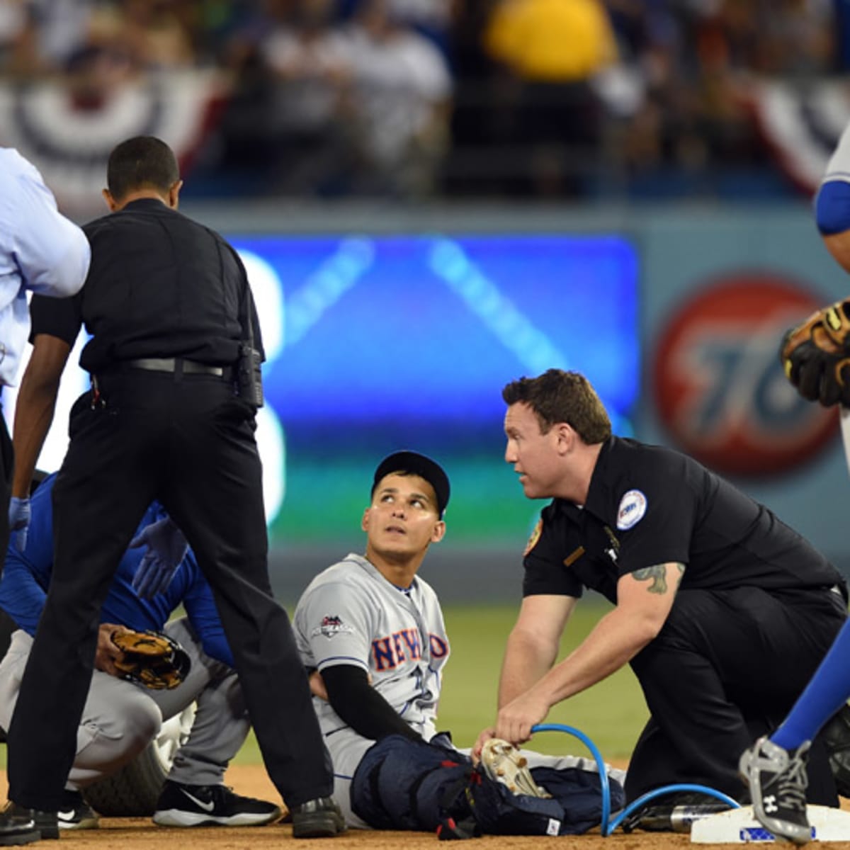 Ruben Tejada has broken fibula, Dodgers a winning rally after