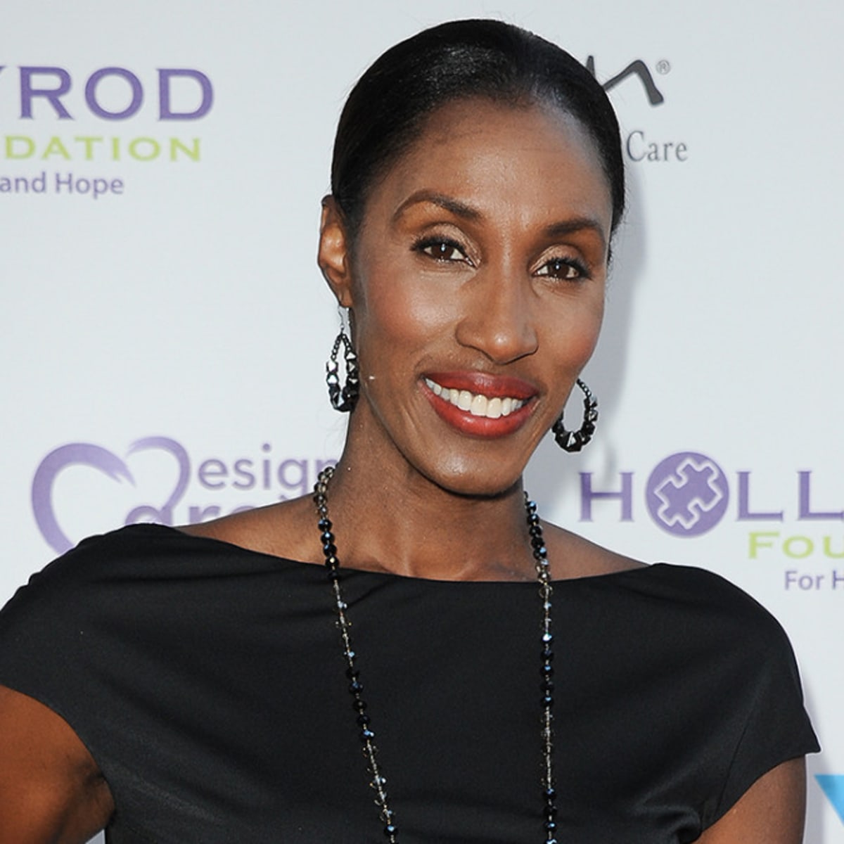 Lisa Leslie announced as a Naismith Basketball Hall of Fame Finalist -  Swish Appeal