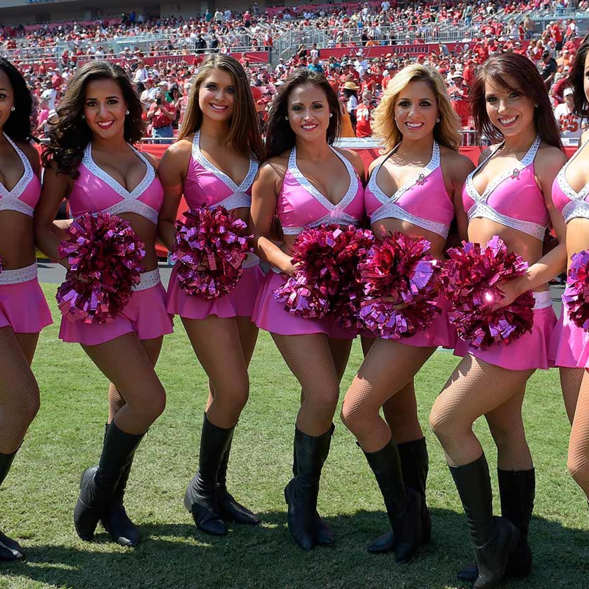 The Tampa Bay Buccaneers Charleaders perform during a Reebok NFL News  Photo - Getty Images