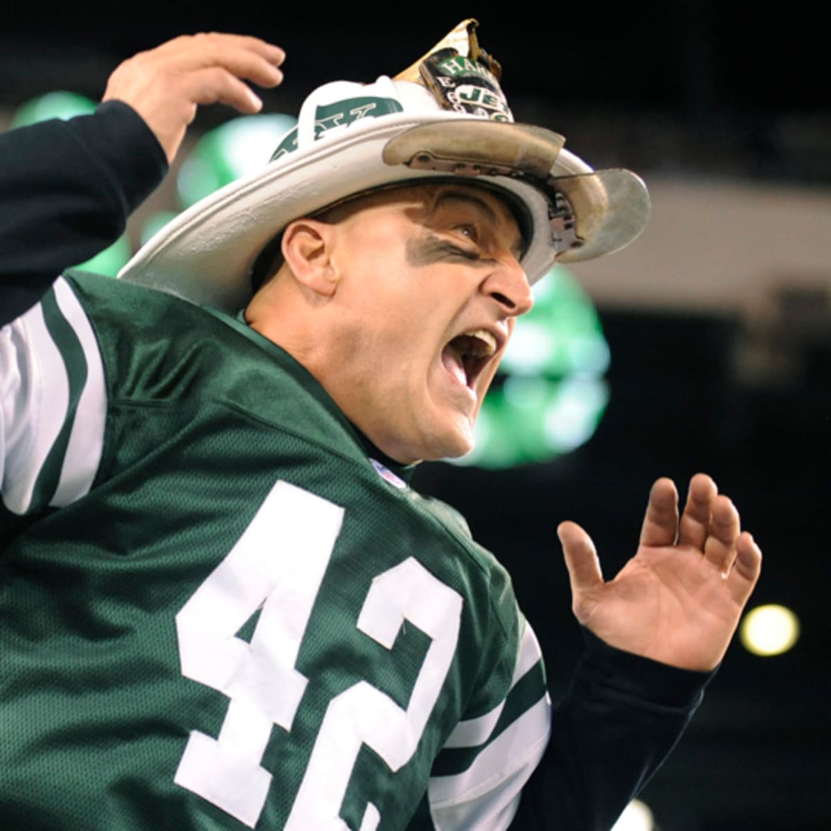 New York Jets: Fireman Ed returns to stands - Sports Illustrated