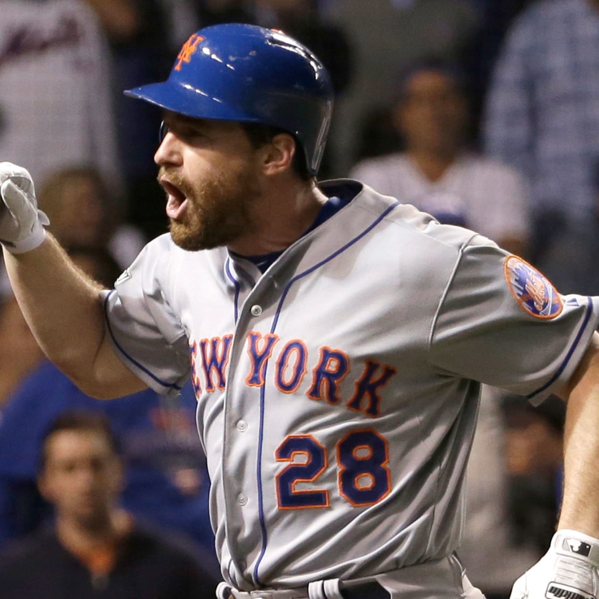 Daniel Murphy homers again, Mets sweep Cubs to reach World Series