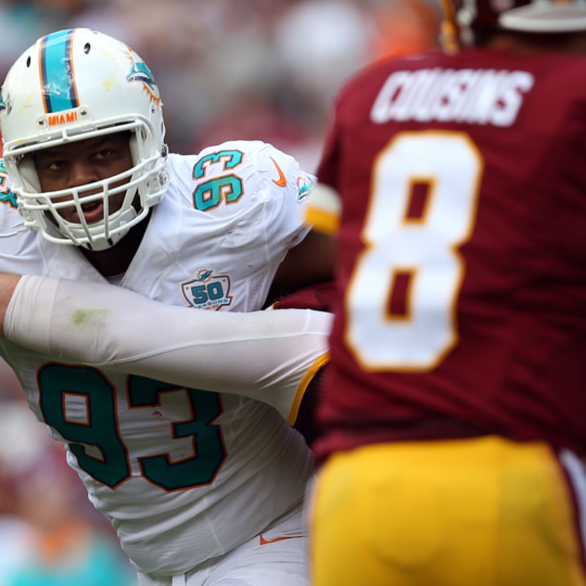 NFL kicker throws helmet, it bounces back and hits him in face - NZ Herald