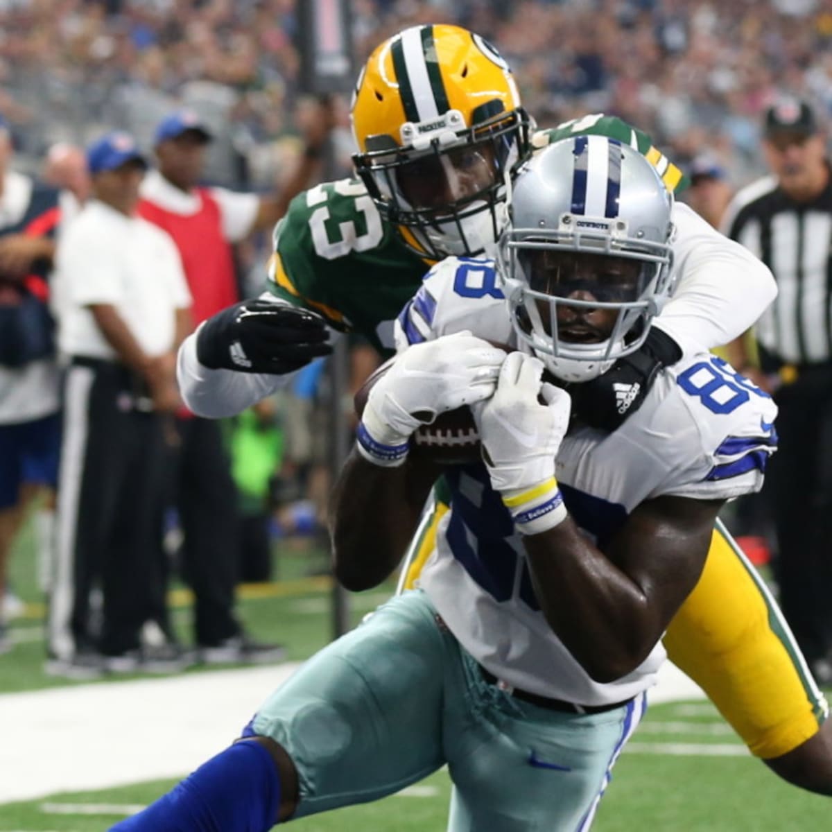 Dez Bryant Wants to Make NFL Return, Play for One Playoff Team - Sports  Illustrated