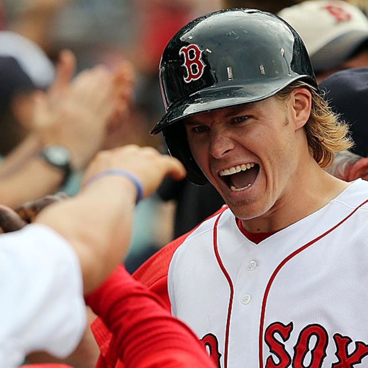 Brock Holt hits a go-ahead homer in the ninth to give the Red Sox a win  over the Padres - Over the Monster