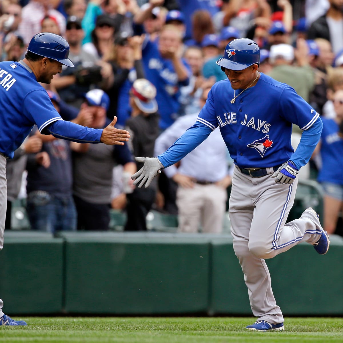 Seattle Mariners, from left, Taijuan Walker, James Paxton, Charlie Furbush  and Nelson Cruz show-off the