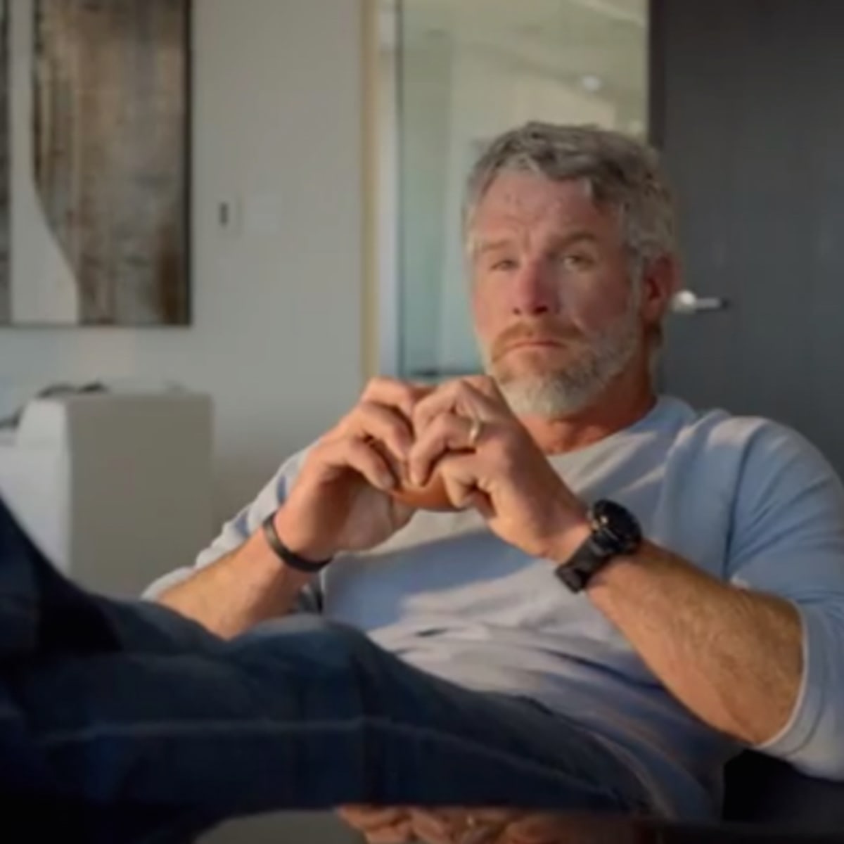 The Chronicles of Favre-ia: Brett Favre's backups go deep on life with the  incomparable No. 4 