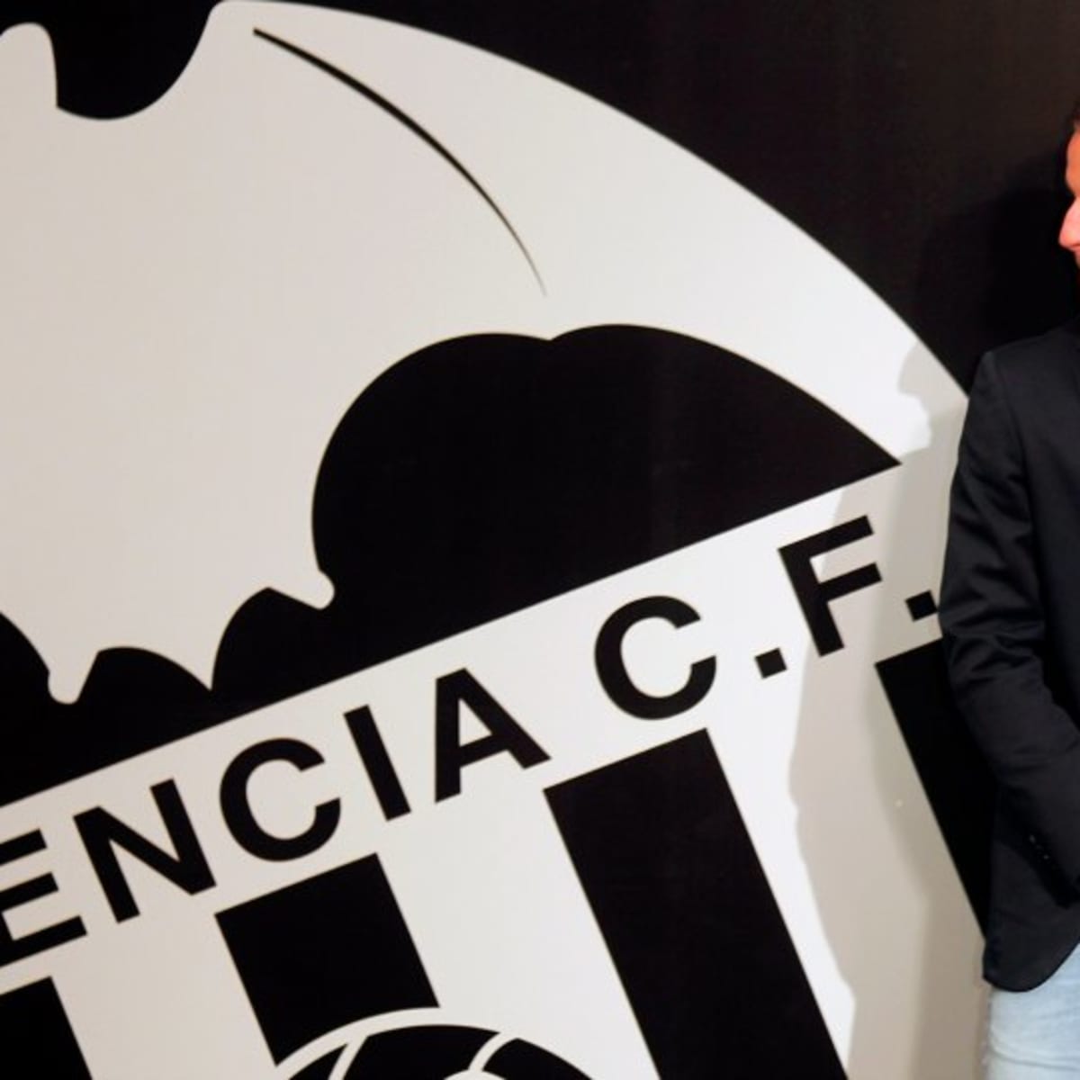 Batman Vs. Valencia: DC Comics suing soccer club over logo - Sports  Illustrated