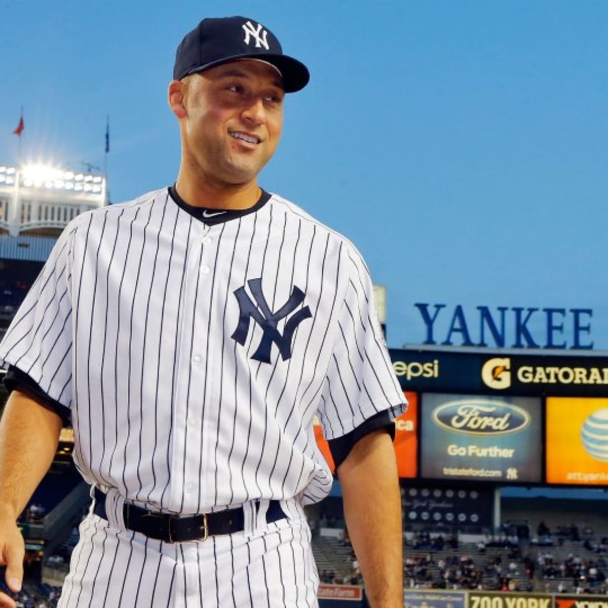 Viral Video of the Day: Derek Jeter Leaves the Bronx a Hero