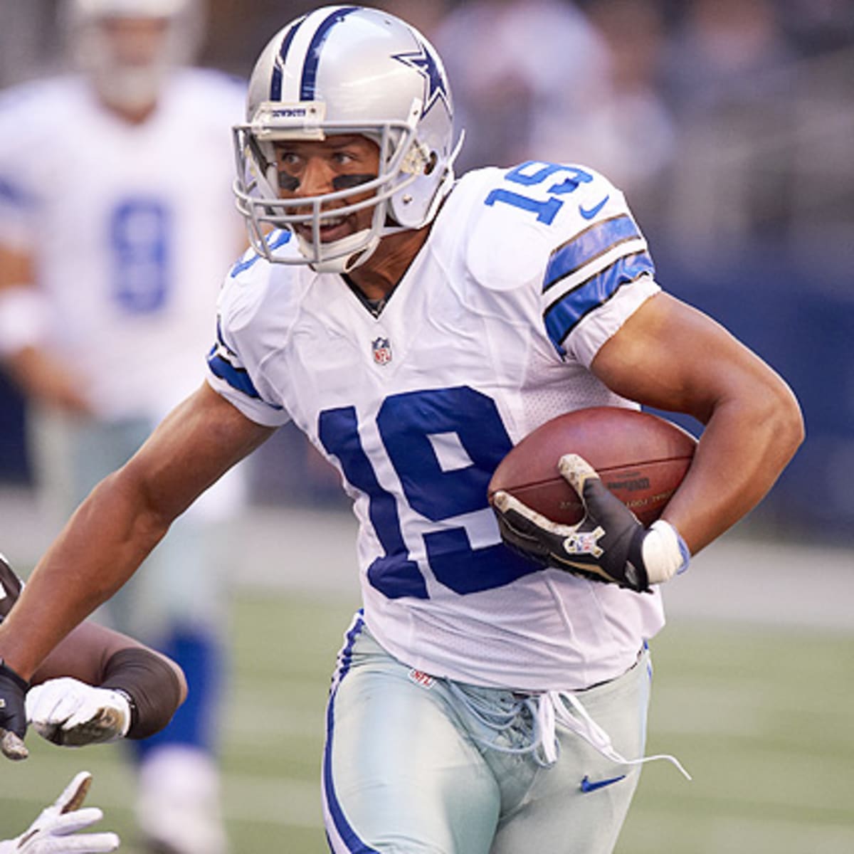Miles Austin, Earl Bennett signed by Cleveland Browns; Greg Little cut -  Sports Illustrated