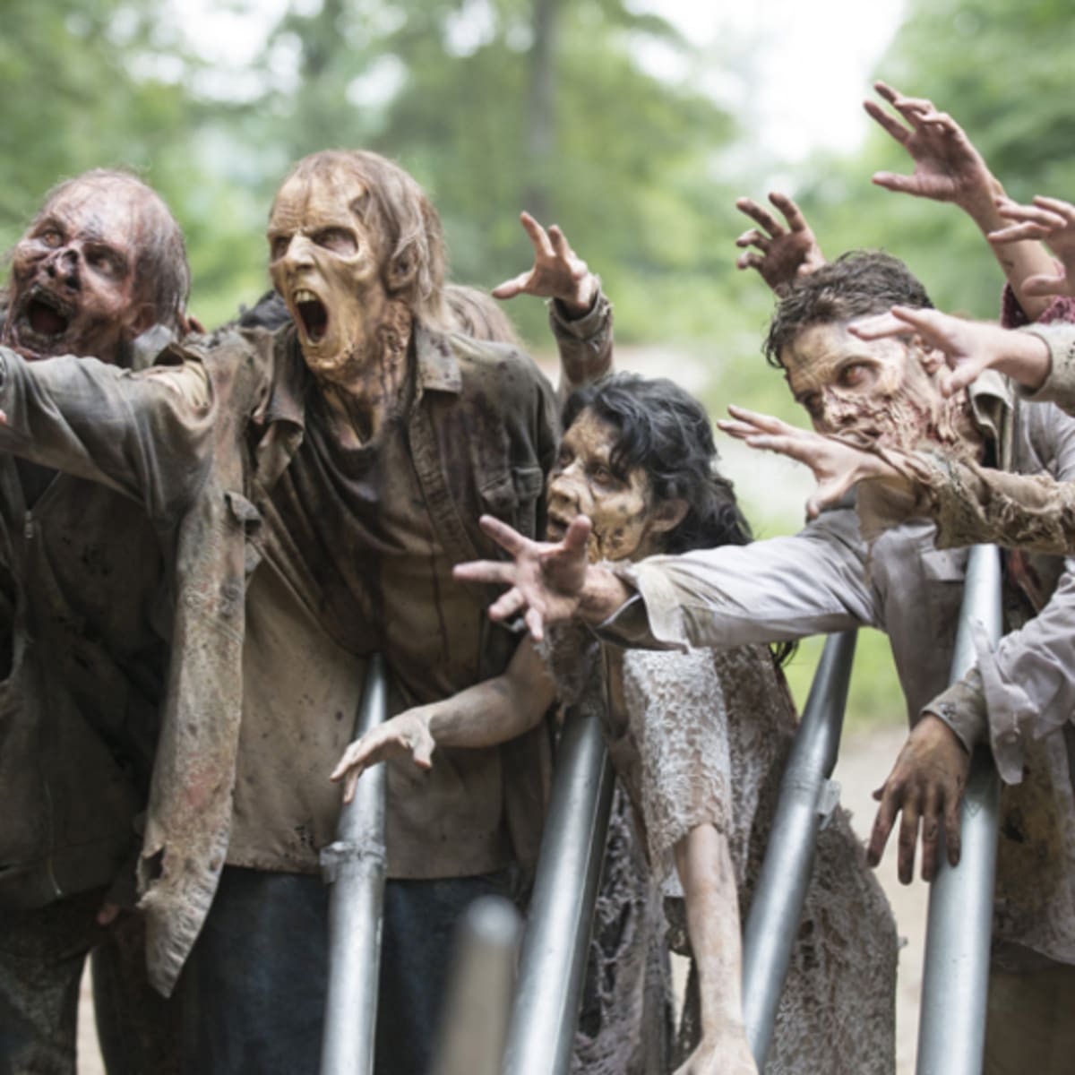 The Walking Dead' Ad Prices: Zombies Munch Into NFL's Ad Game