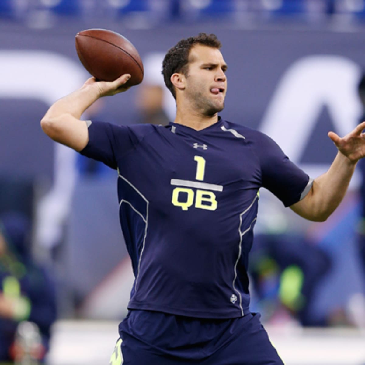 Blake Bortles keeps buzz going at pro day but also demonstrates