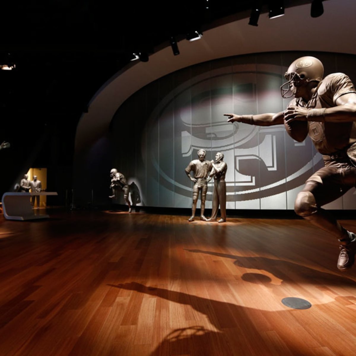 San Francisco 49ers' new Hall of Fame statues are awesome, scary