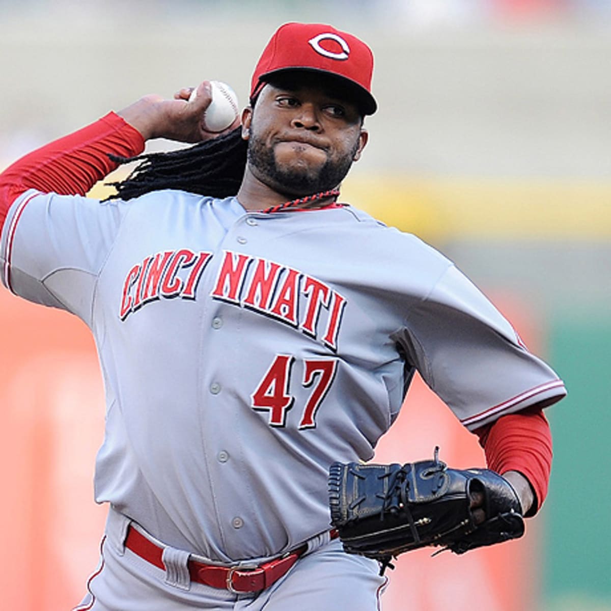 What if … Johnny Cueto didn't pull his oblique in the 2012