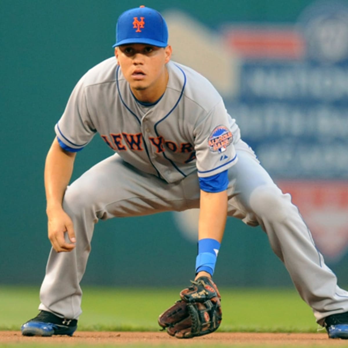 Mets promoting long-touted prospect Wilmer Flores to play shortstop -  Sports Illustrated