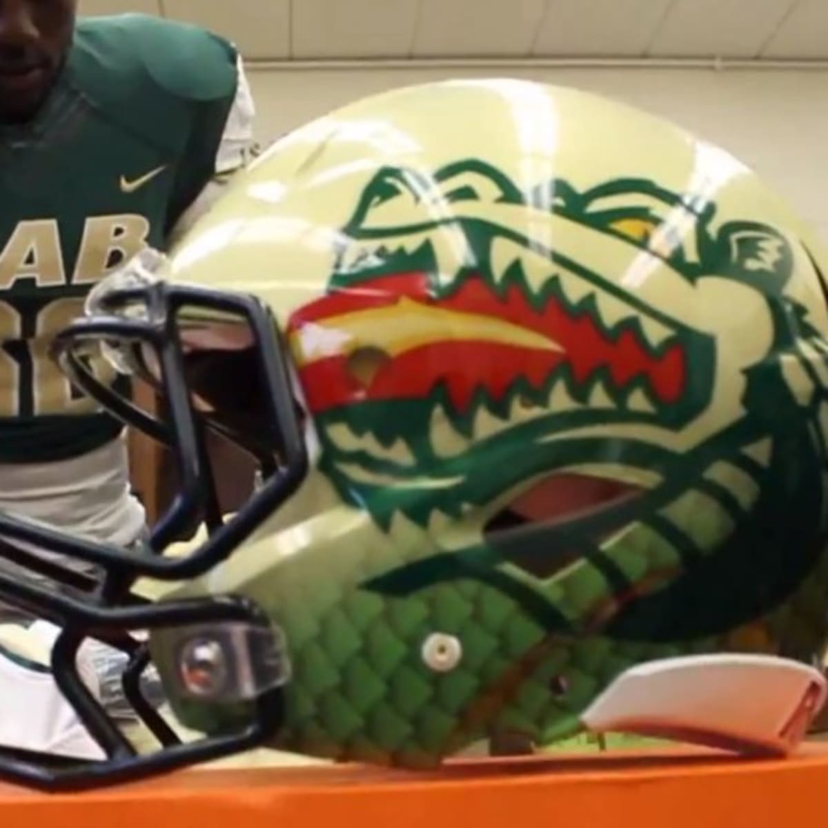 uab blazers football helmet