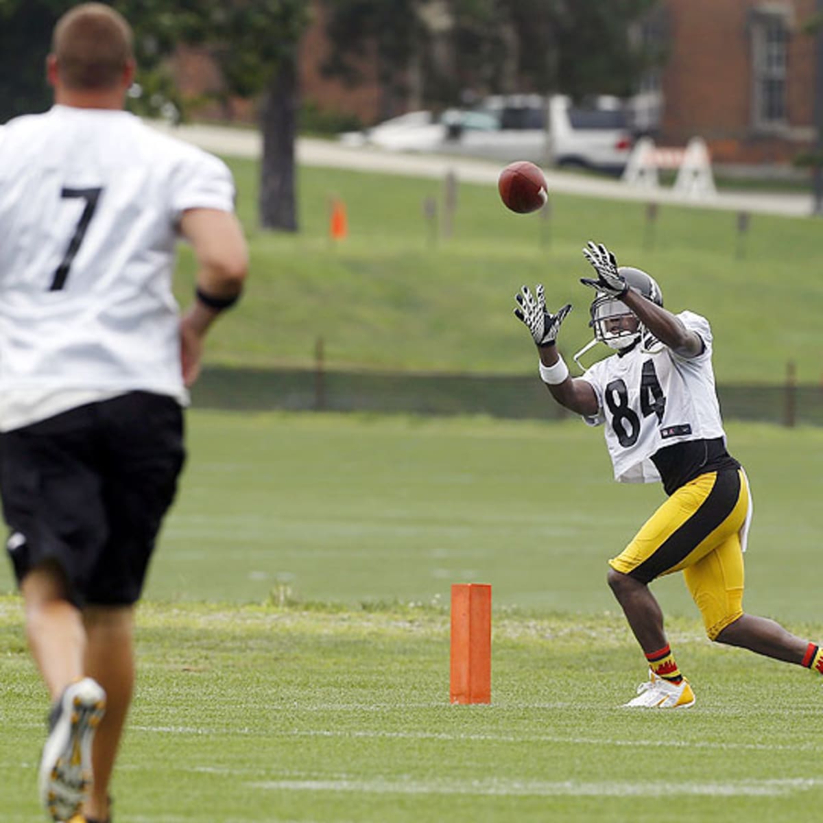 Antonio Brown on the Cleveland Browns radar?