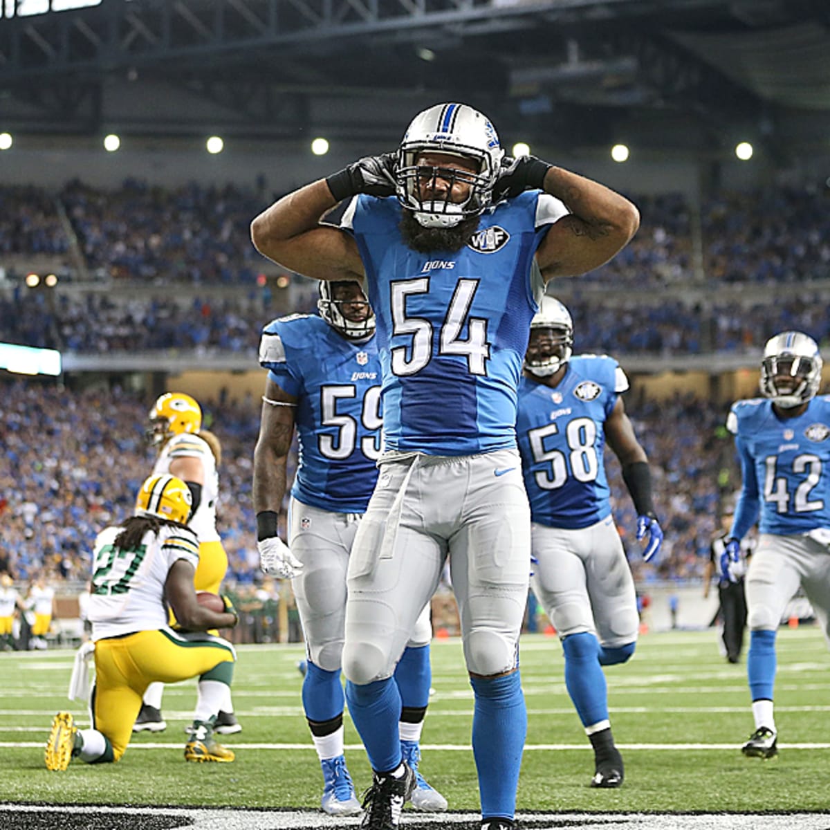 Report: Lions' DeAndre Levy out against Chargers, has 'possible
