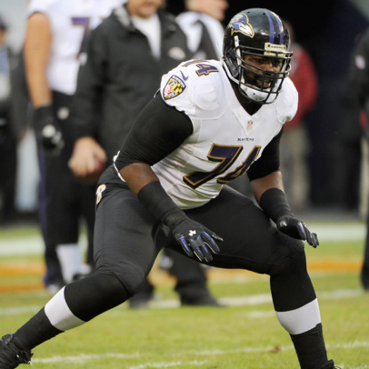 Titans release offensive tackle Michael Oher 