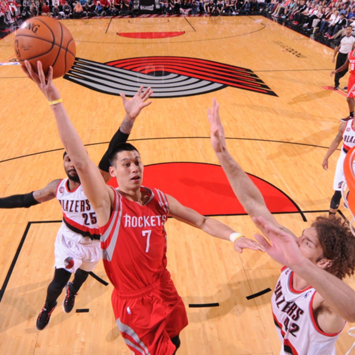 Lakers land Jeremy Lin, first-round pick from Rockets – Orange