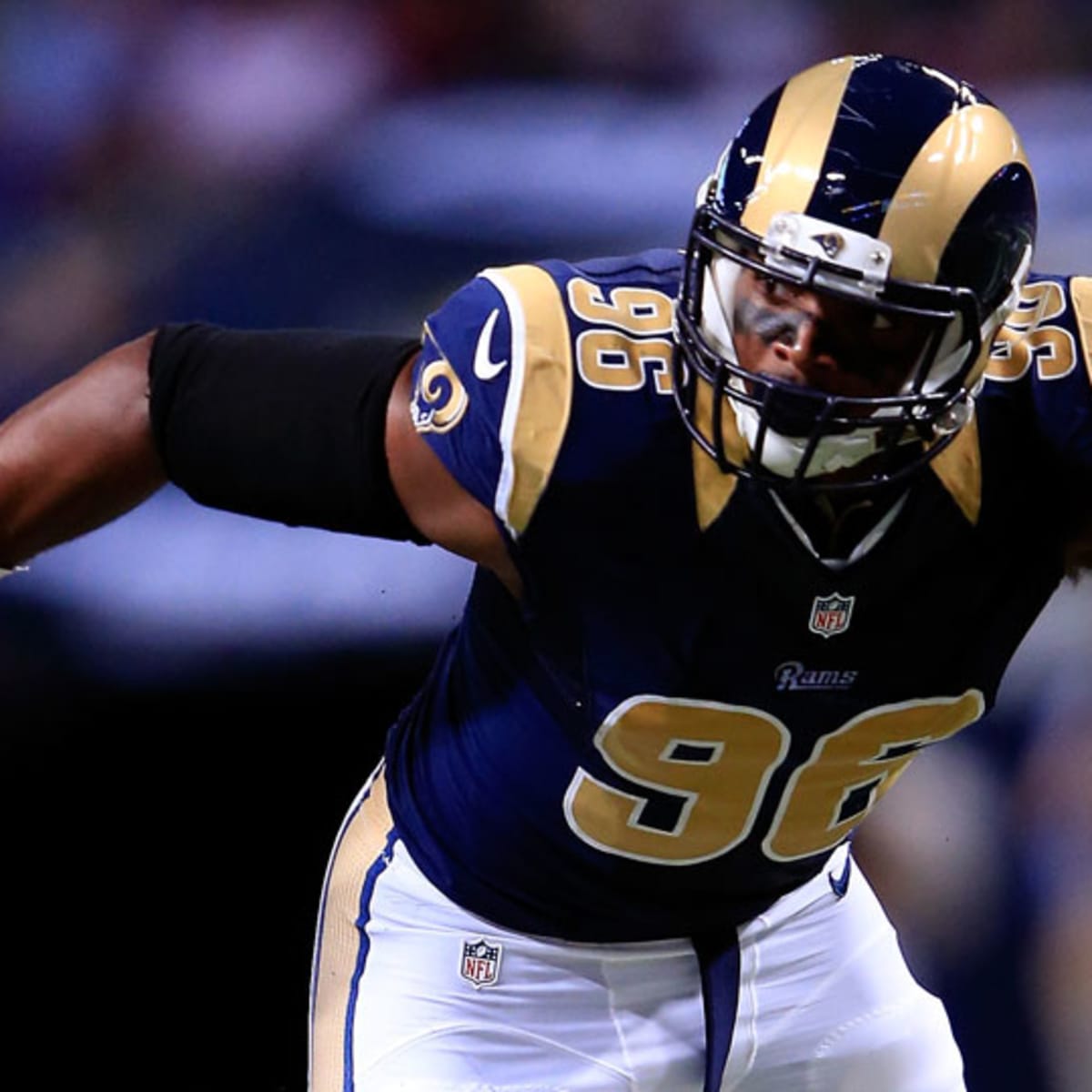 ESPN apologizes for report on Michael Sam's showering habits