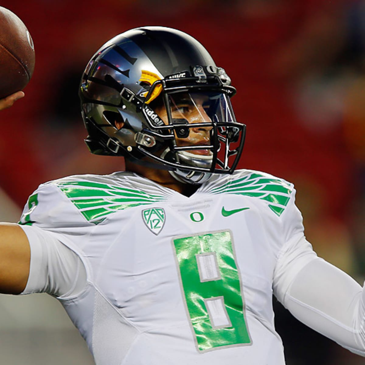 Oregon Ducks' Marcus Mariota on cusp of greatest season ever