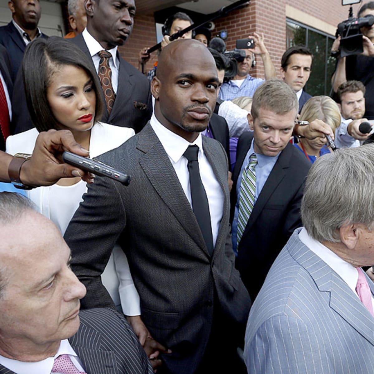 Adrian Peterson Describes Being Released by Washington - Sports Illustrated  Detroit Lions News, Analysis and More