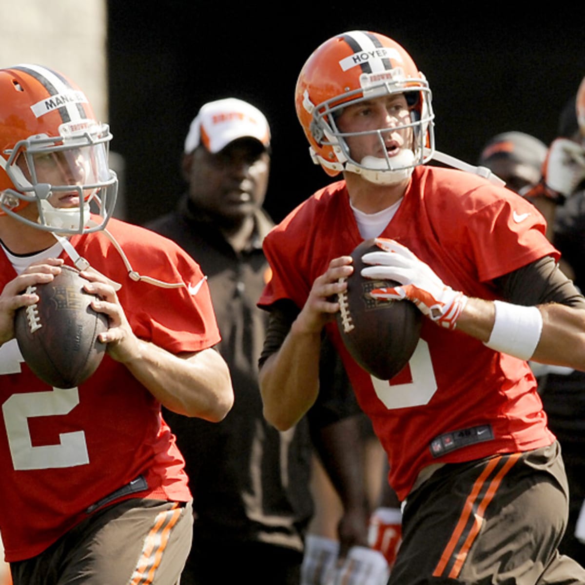 Can Hoyer, Browns defense lead Cleveland to AFC North title? 