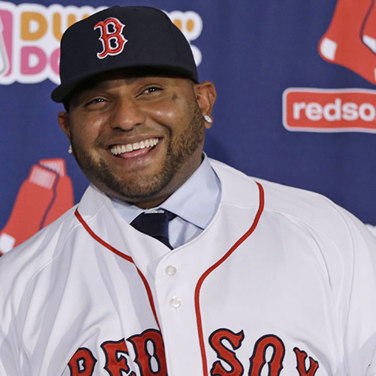 Red Sox sign Pablo Sandoval 