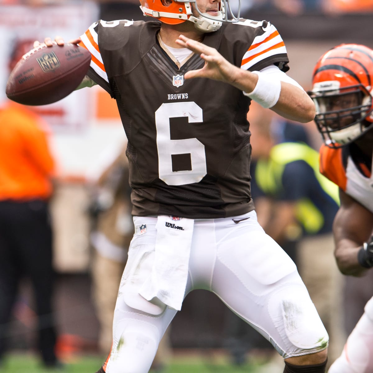 Report: Browns trying to sign QB Brian Hoyer to extension - Sports  Illustrated