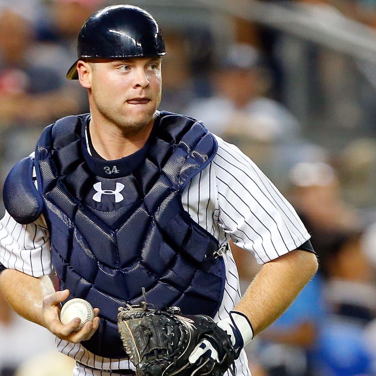 Astros' Brian McCann hopes to return from concussion Saturday