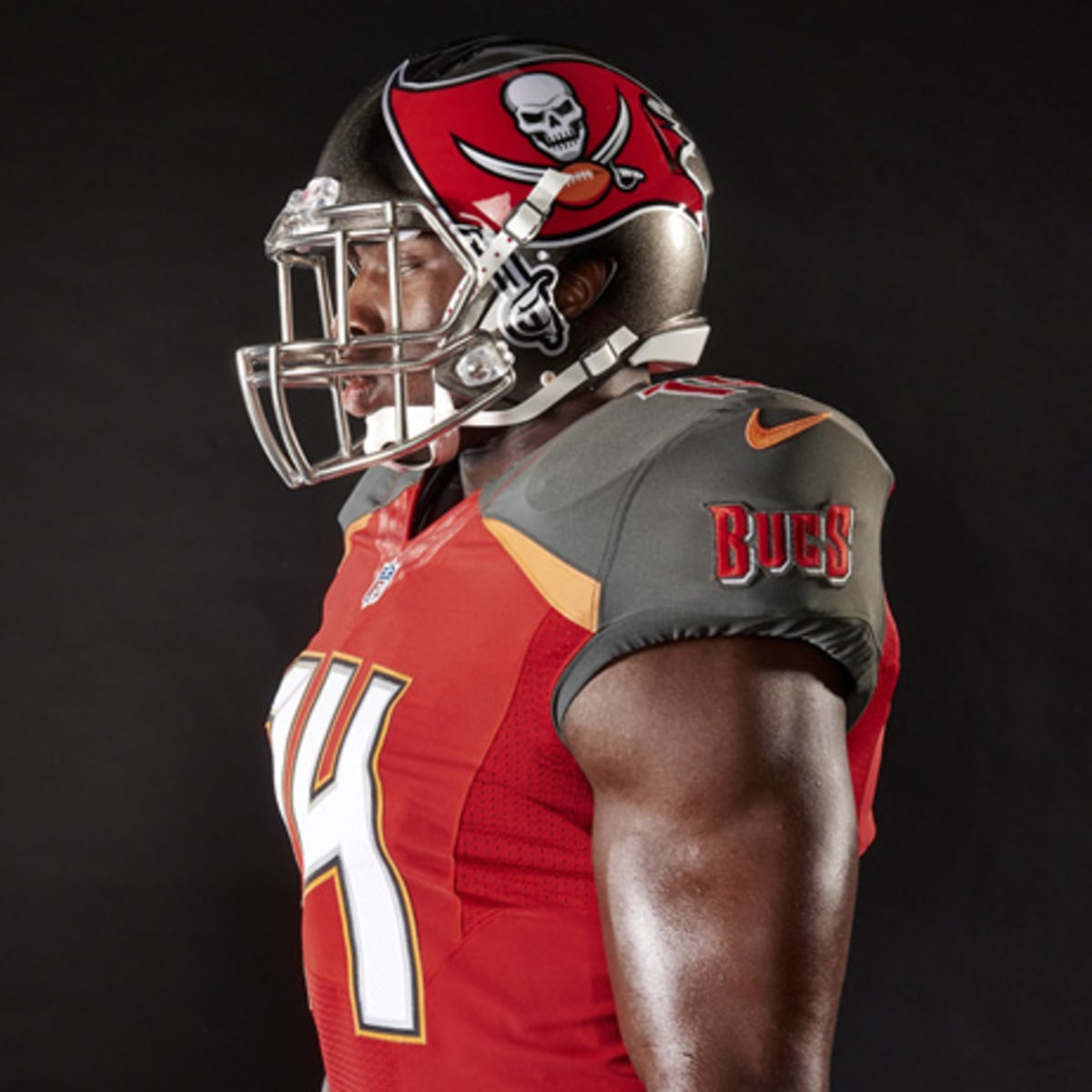 New Tampa Bay Buccaneers uniform features throwback orange, reflective  chrome - Sports Illustrated