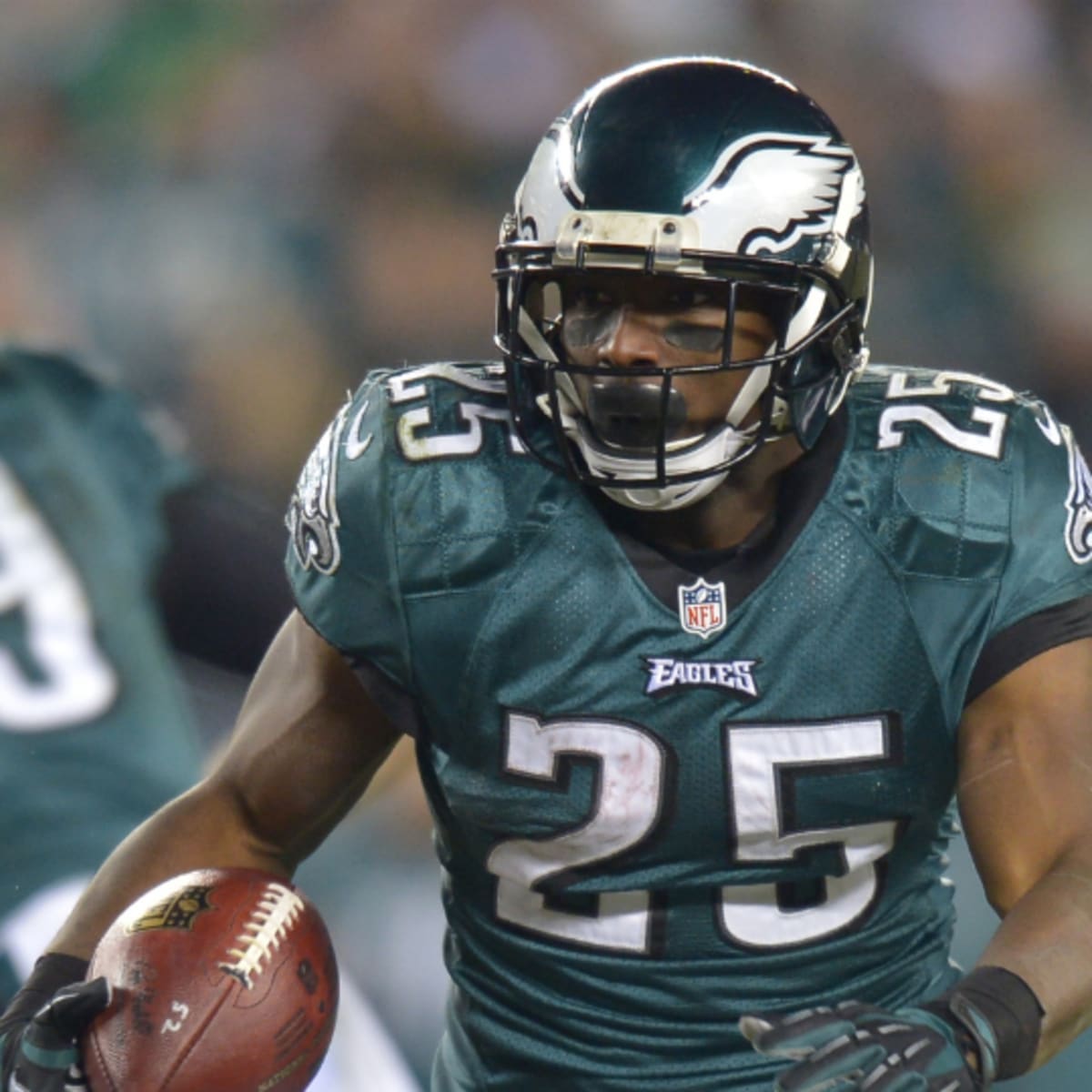 Former Eagles running back LeSean McCoy ordered to pay 5 figures