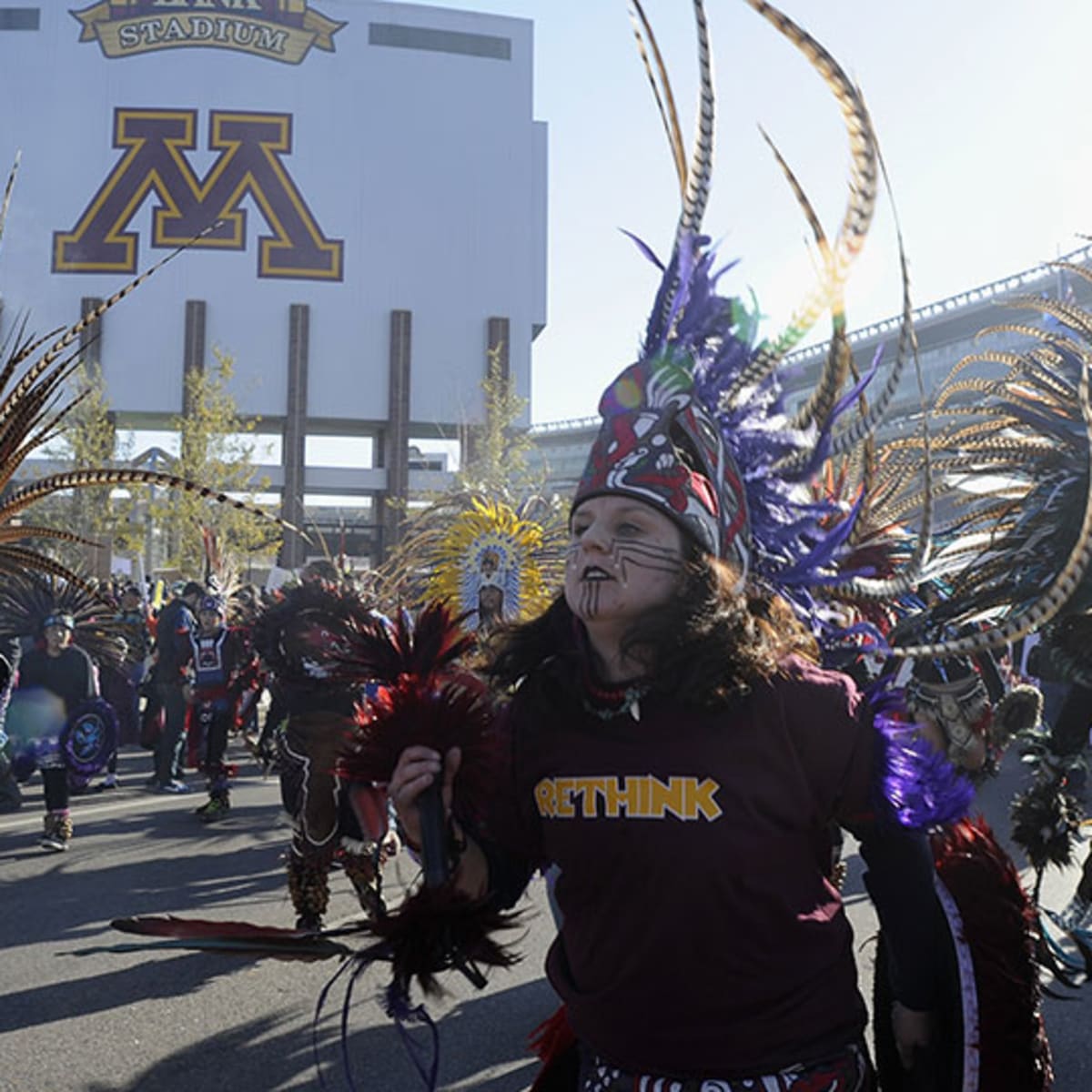 Washington Redskins: Protesters decry team's name at Lambeau Field – Twin  Cities