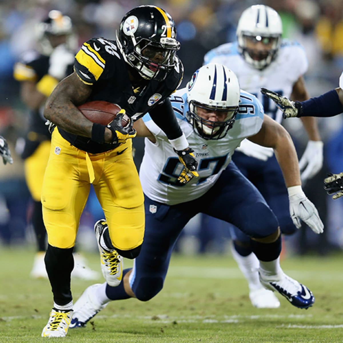 Pittsburgh Steelers go old-school, run over Tennessee Titans to move to 7-4  - Sports Illustrated