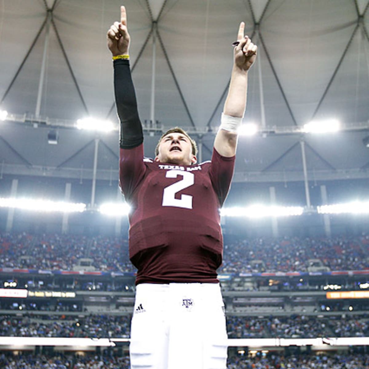 Vikings, Buccaneers front-runners to draft Johnny Manziel