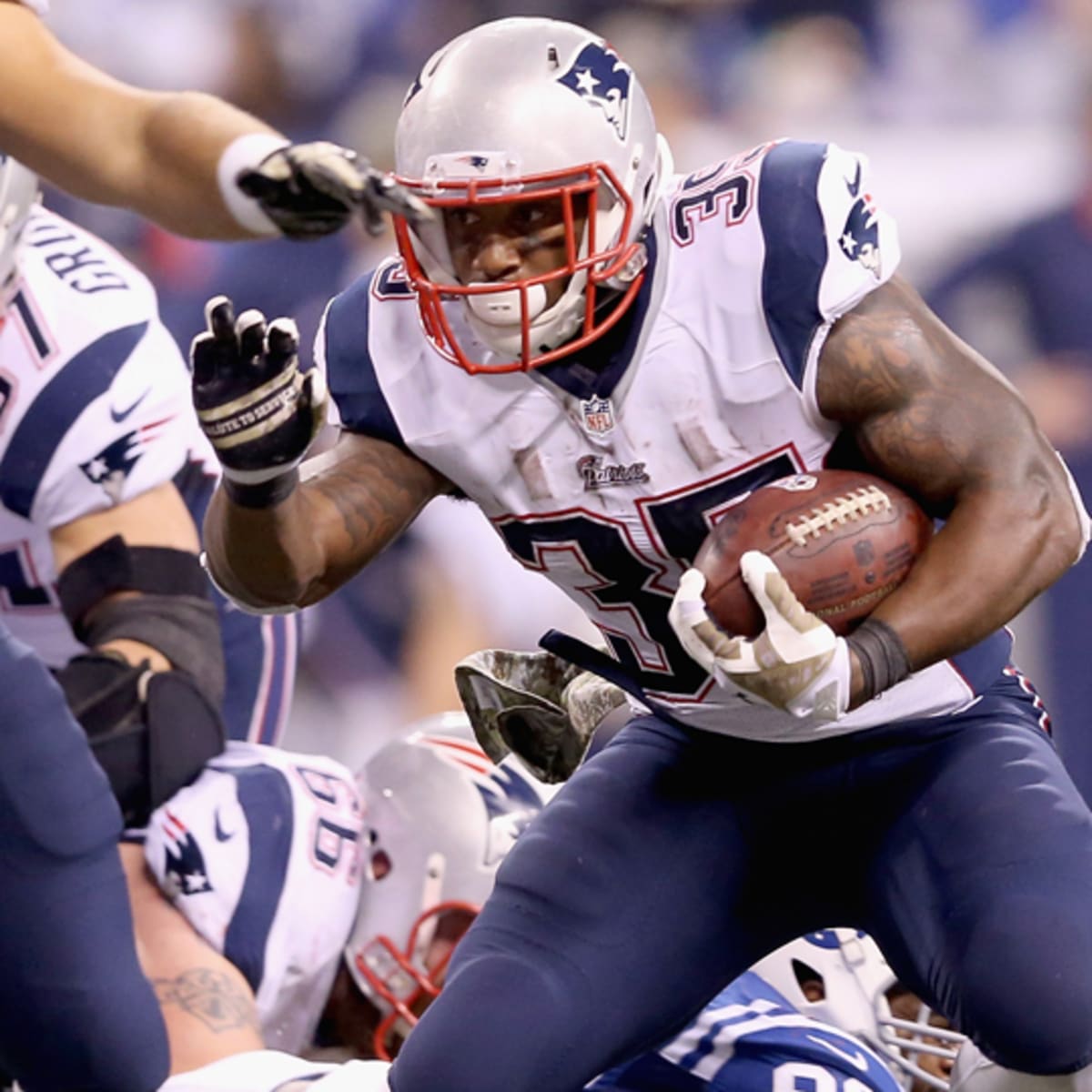 New England Patriots RB Jonas Gray did not practice on Friday due