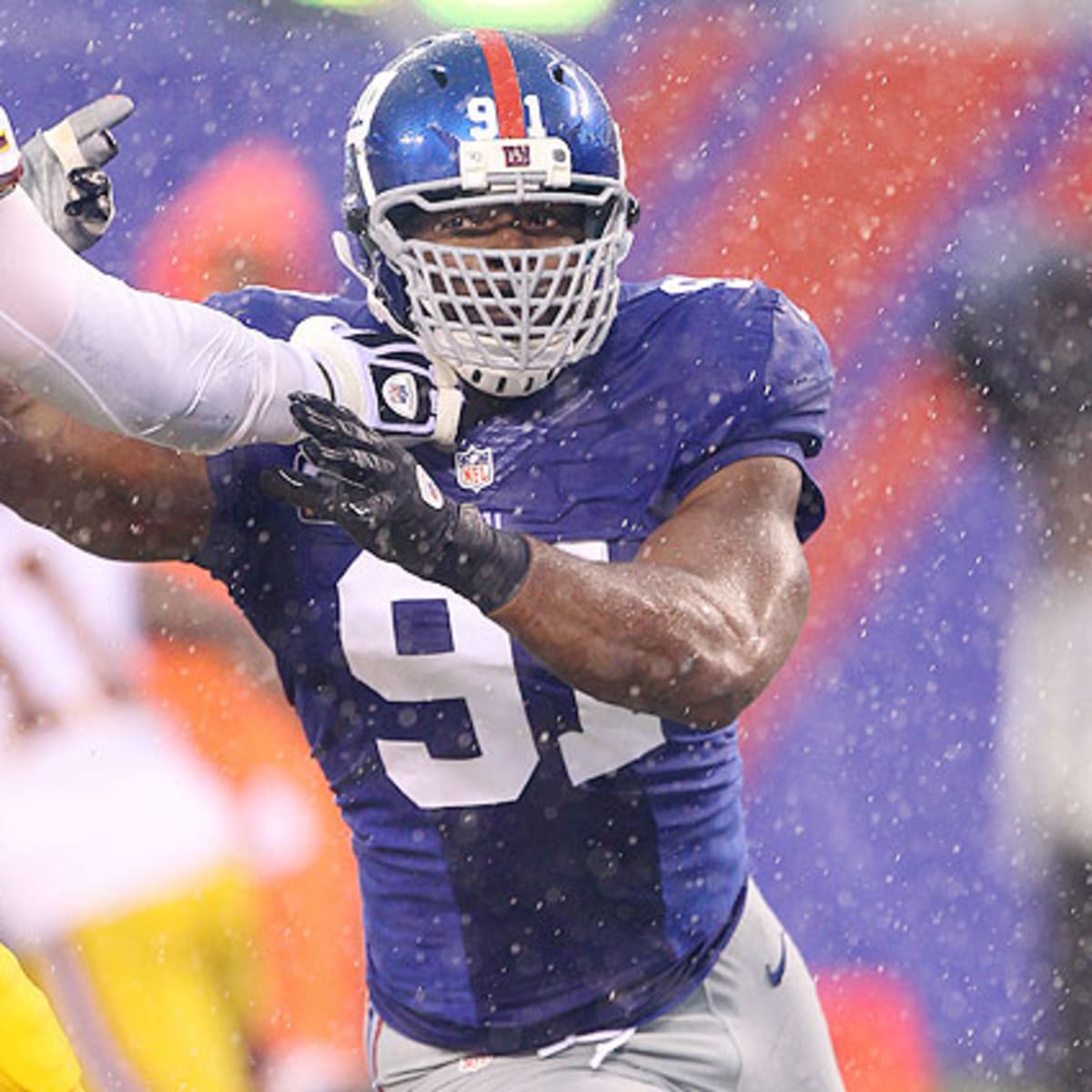 New York Giants - Justin Tuck Forced Fumble