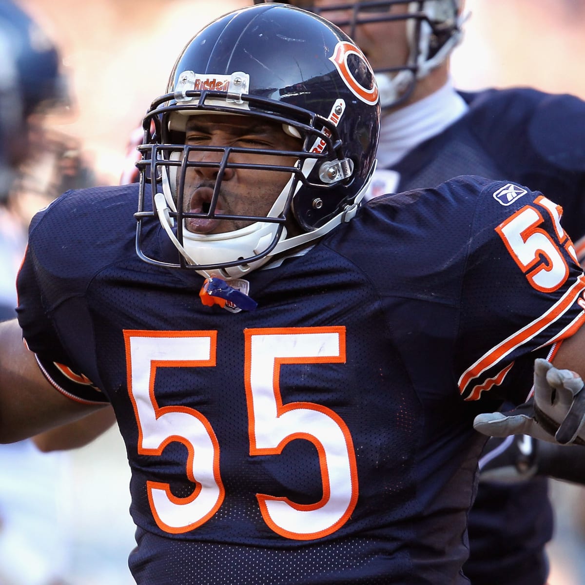 Chicago Bears LB Lance Briggs got to miss practice to attend a restaurant  opening - Sports Illustrated