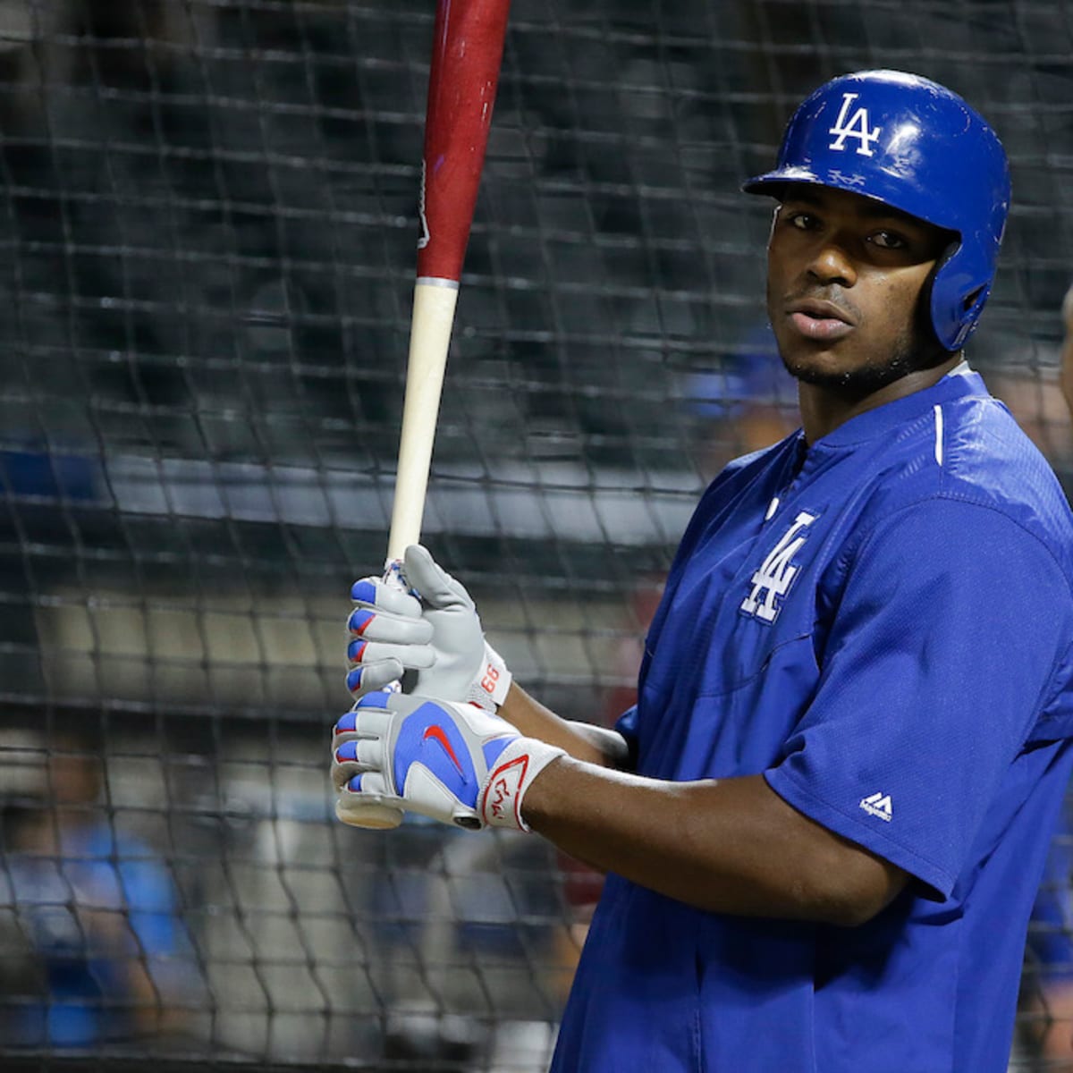 Dodgers want Yasiel Puig to shed some weight this offseason