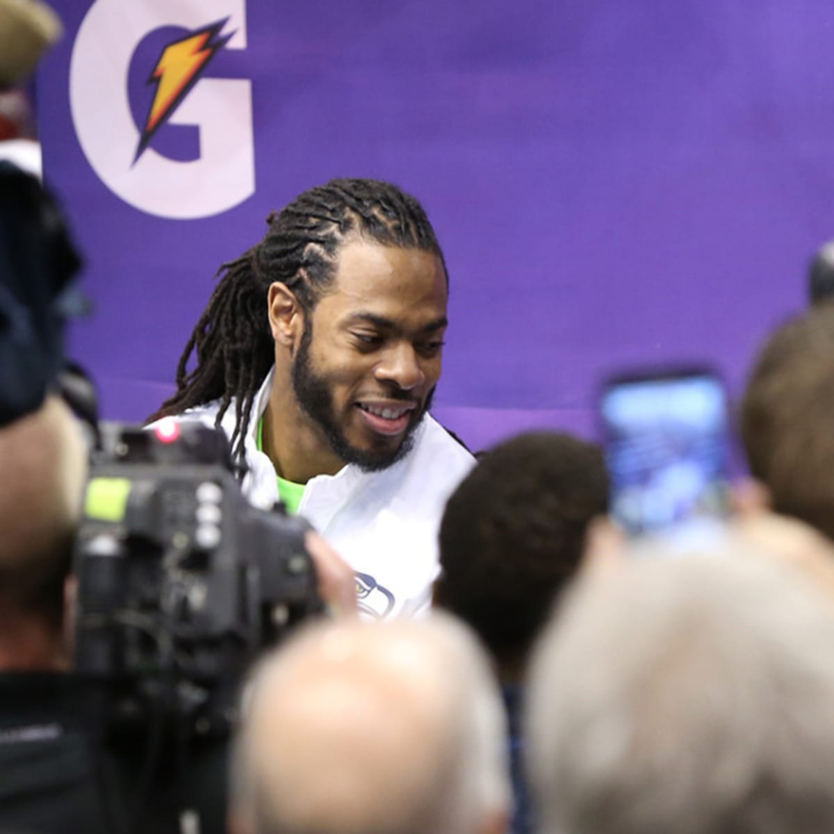 Richard Sherman Unsure If He Ll Skip Super Bowl For Son S Birth Sports Illustrated