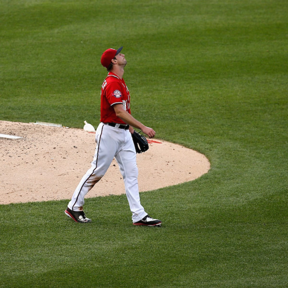 Dodgers' Max Scherzer nearly perfect in recording 3,000th strikeout - The  Washington Post